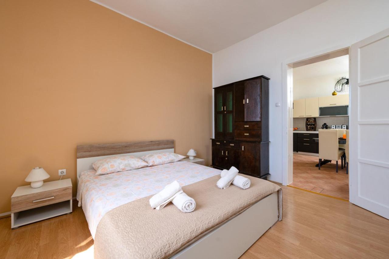 Apartment Dobric โคโรมาชโน ภายนอก รูปภาพ